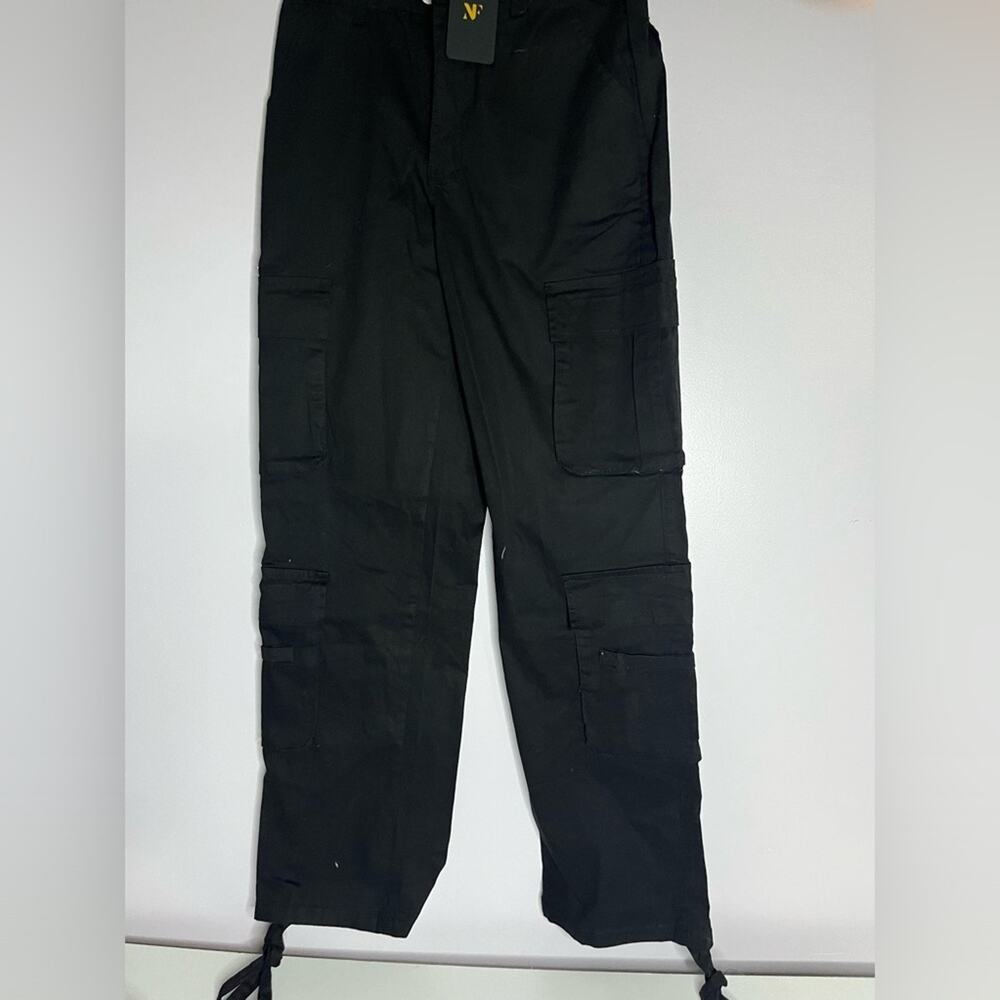 NVfelix Boutique Khaki Black Cargo pants size small